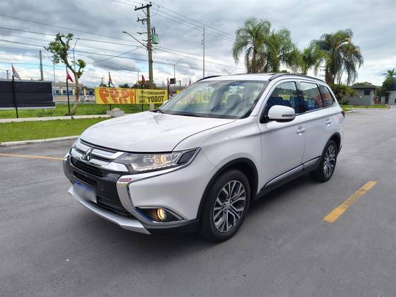 MITSUBISHI OUTLANDER 2.0 16V GASOLINA 4P AUTOMÁTICO MITSUBISHI OUTLANDER 2.0 16V GASOLINA 4P AUTOMÁTICO